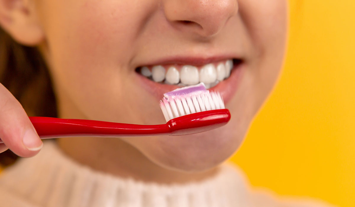 Bicarbonate de soude pour les dents : comment bien l'utiliser ?